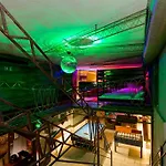 度假居 The Bachelor Bar - Bunker | Private Club 布达佩斯