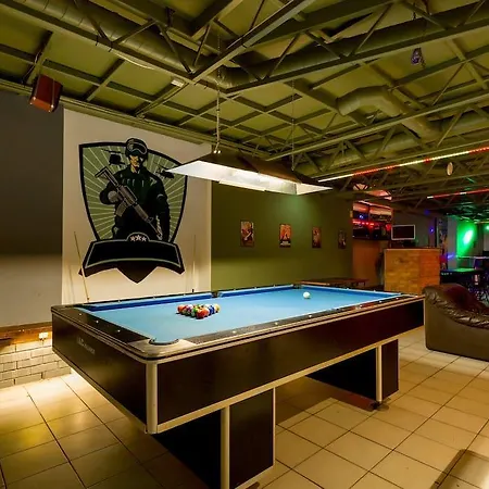 The Bachelor Bar - Bunker | Private Club *