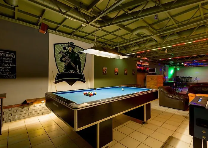 The Bachelor Bar - Bunker | Private Club *